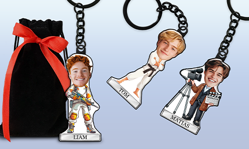 Schlüsselanhänger im Comic-Stil mit individuellem Namen, Hobby oder Berufsmotiv