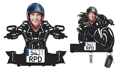 Nástěnný držák na klíče pro milovníky motorek