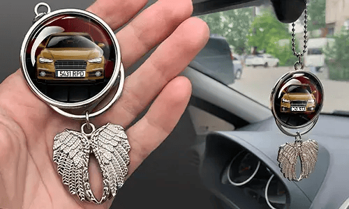 category-mirror-chain-angel-wings-1