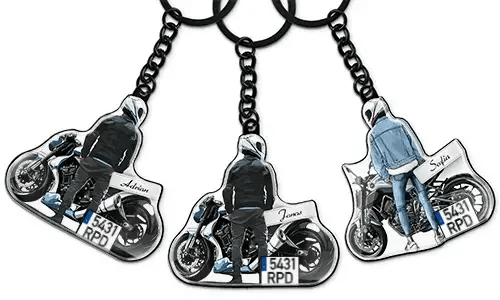 Personlig motorcykel-nøglering med navn
