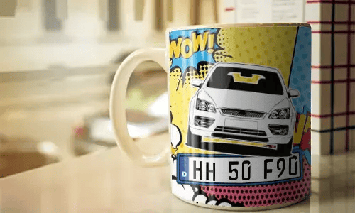 4 auto comic on the table