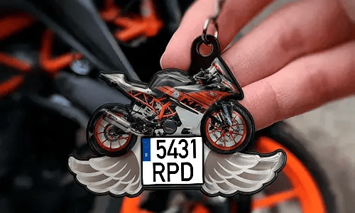 gallery-keychain-motorcycle-photo-1 gallery-keychain-motorcycle-photo-1