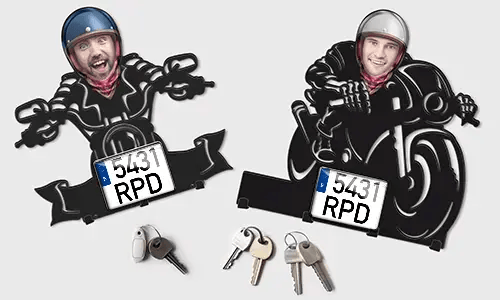 gallery-keyholder-wall-motorcycle-rider-skeleton-face-license-plate-and-text-printed-3