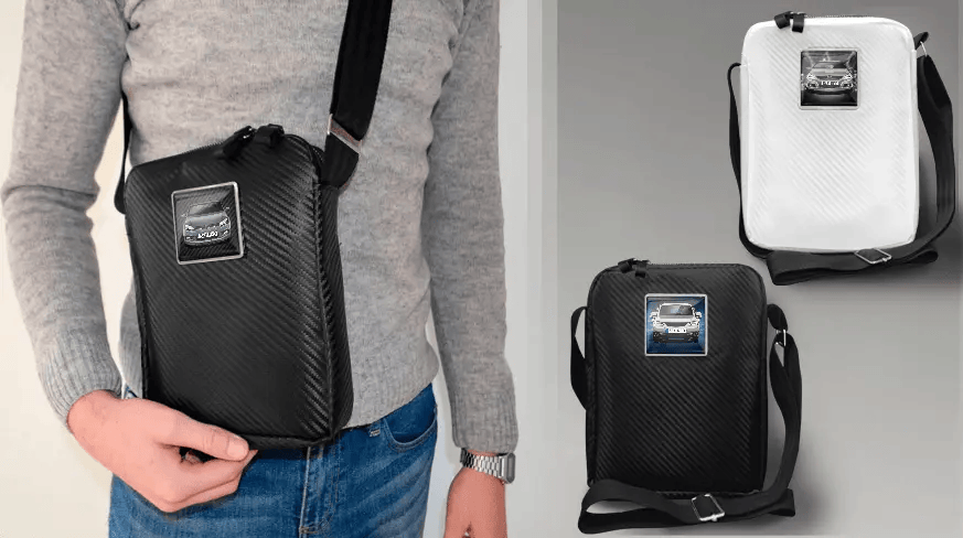 Bolsa cruzada cuadrada